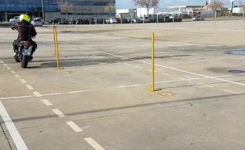 MOTO-escuela Castellanos | PISTA