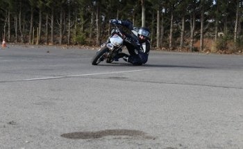 Escuela de Pilotos Motociclismo 