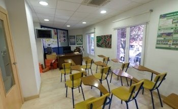Auto Escuela Piqueras