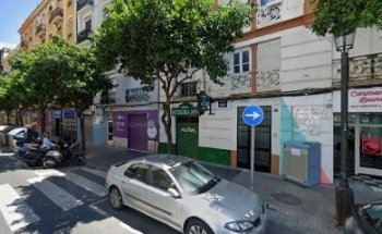 Auto Escuela Chiva
