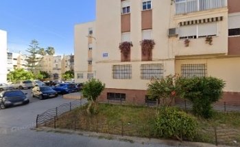 Autoescuela y Academia Sanlúcar