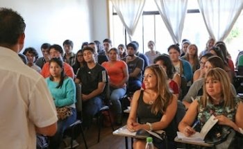 Escuela Profesional de Conductores Todo Transporte