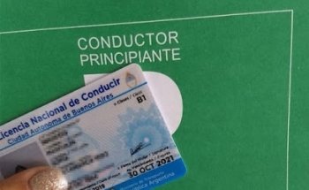 Autoescuela AEM - Aprende a manejar auto y moto.