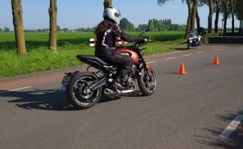 Rijschool Brouwer