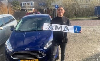 Rijschool ama succes