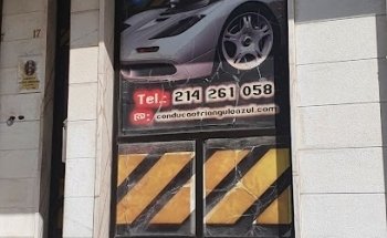 Escola de Condução O Triângulo Azul