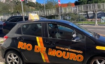 Escola de Condução Rio de Mouro