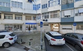 Escola de Condução de Queijas Lda