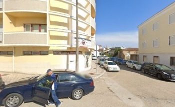 ESCOLA DE CONDUÇÃO VOLANTE DA FOZ LDA.