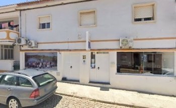 Escola de Condução Mora