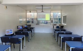 Escola de Condução Plátano