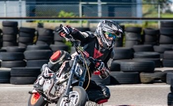 moto driving school Sintra