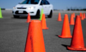 Expert Driving School