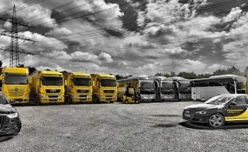 Fahrschultrucks Pfeiffer & Bündgens