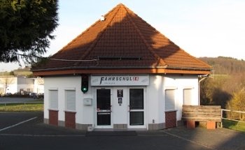 Fahrschule - friends