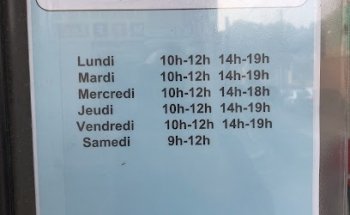 School Driving Des Sablons