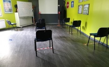 Driving School Neuille
