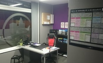 Driving School Is Sur Tille