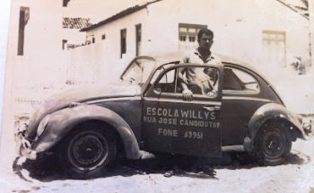 Auto escola Cláudio