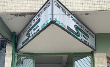 Centro de Formação de Condutores Élida