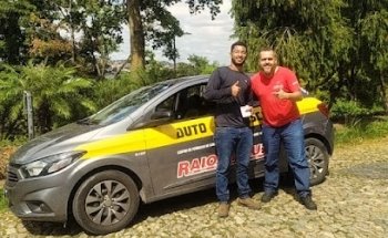 Auto Escola - centro de formaçao de condutores raio de luz