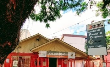 Centro de Formação de Condutores Tradição
