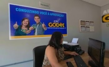 AUTO ESCOLA GODOI LOJA 01