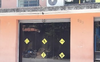 Auto Escola Pinheral