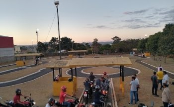 Moto Pista Guaxupé